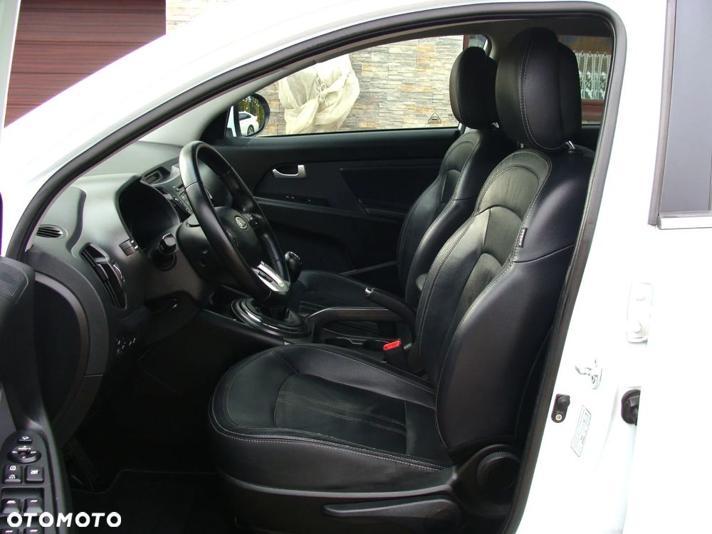 Kia Sportage 1.7 CRDI 2WD Vision - 9