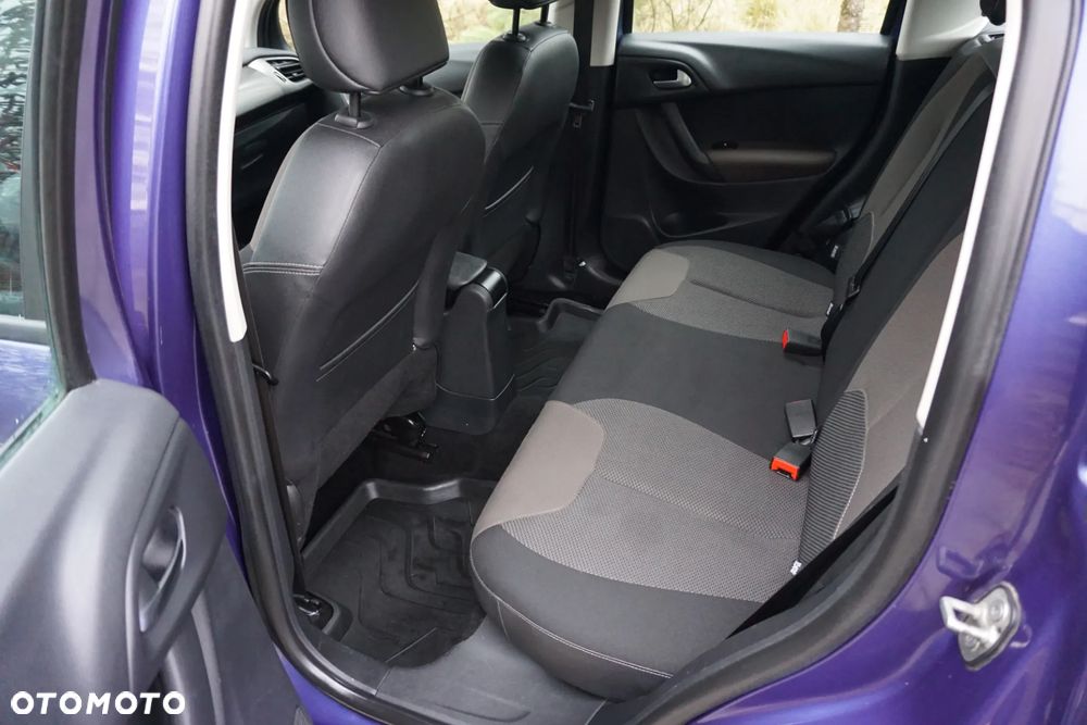 Citroën C3 Pure Tech 82 SHINE - 21