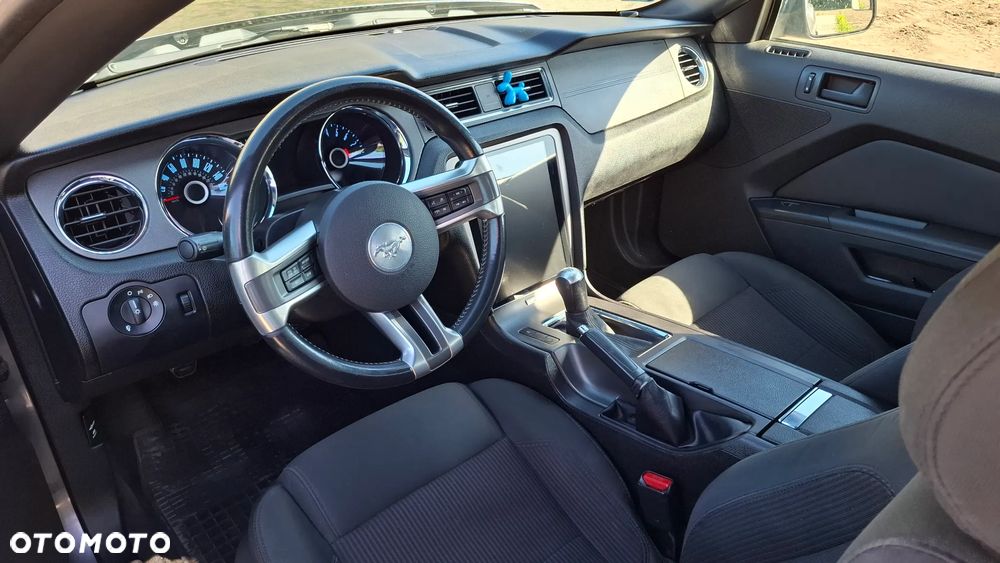 Ford Mustang 3.7 V6 - 9