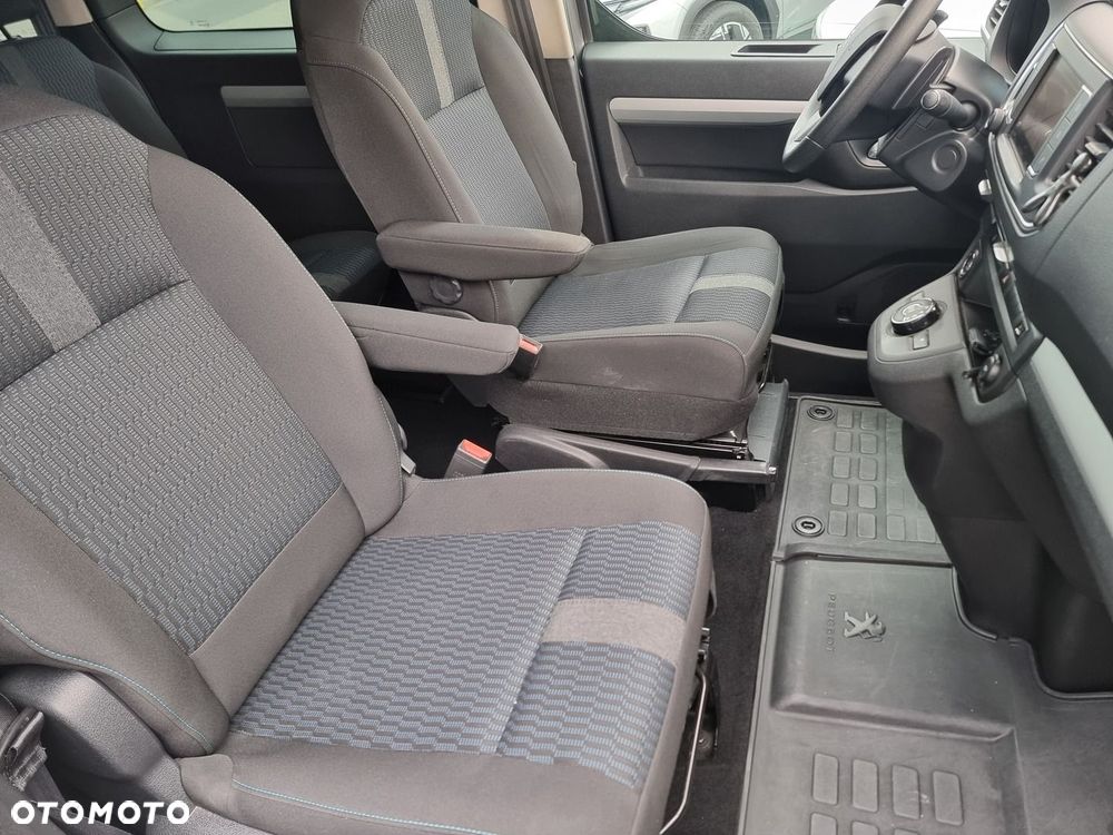 Peugeot Traveller 2.0 BlueHDi Standard Active - 21