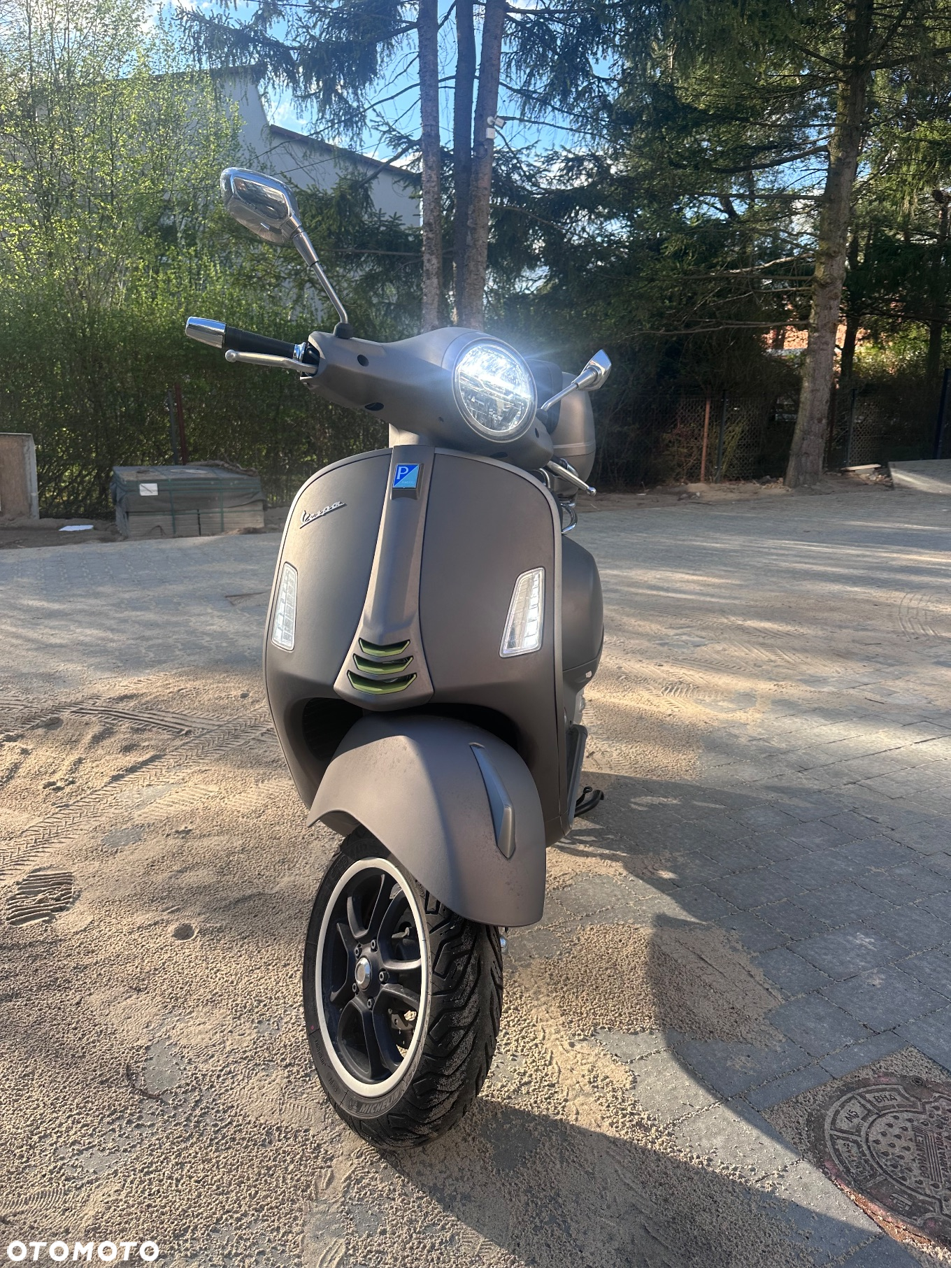 Vespa GTS - 7