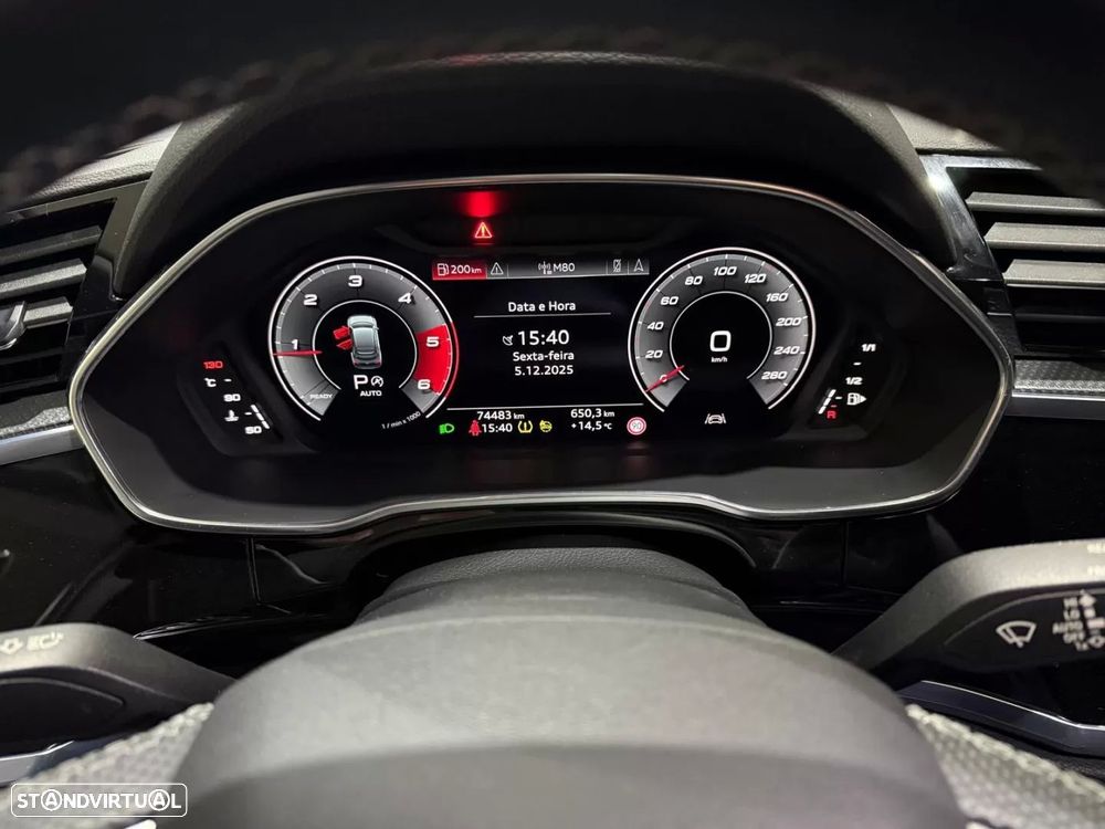 Audi Q3 Sportback - 14