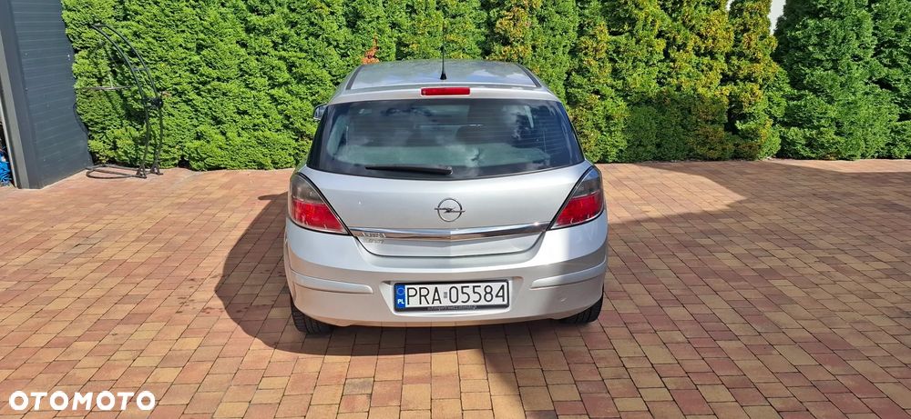 Opel Astra 1.6 - 7
