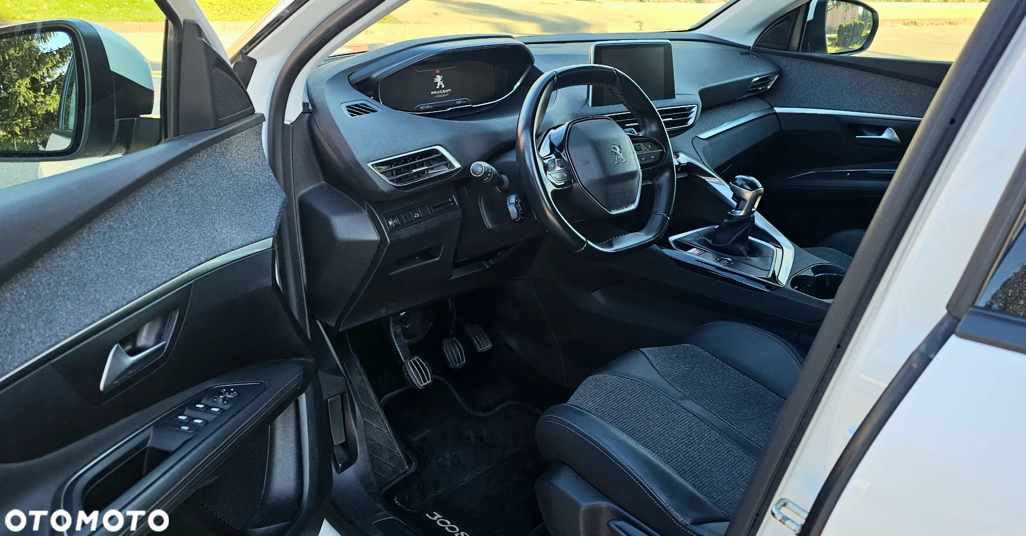 Peugeot 3008 BlueHDi 130 Stop & Start Allure - 12