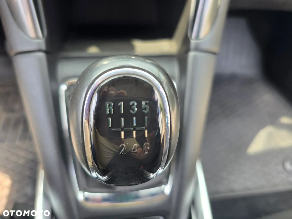 Opel Zafira - 32
