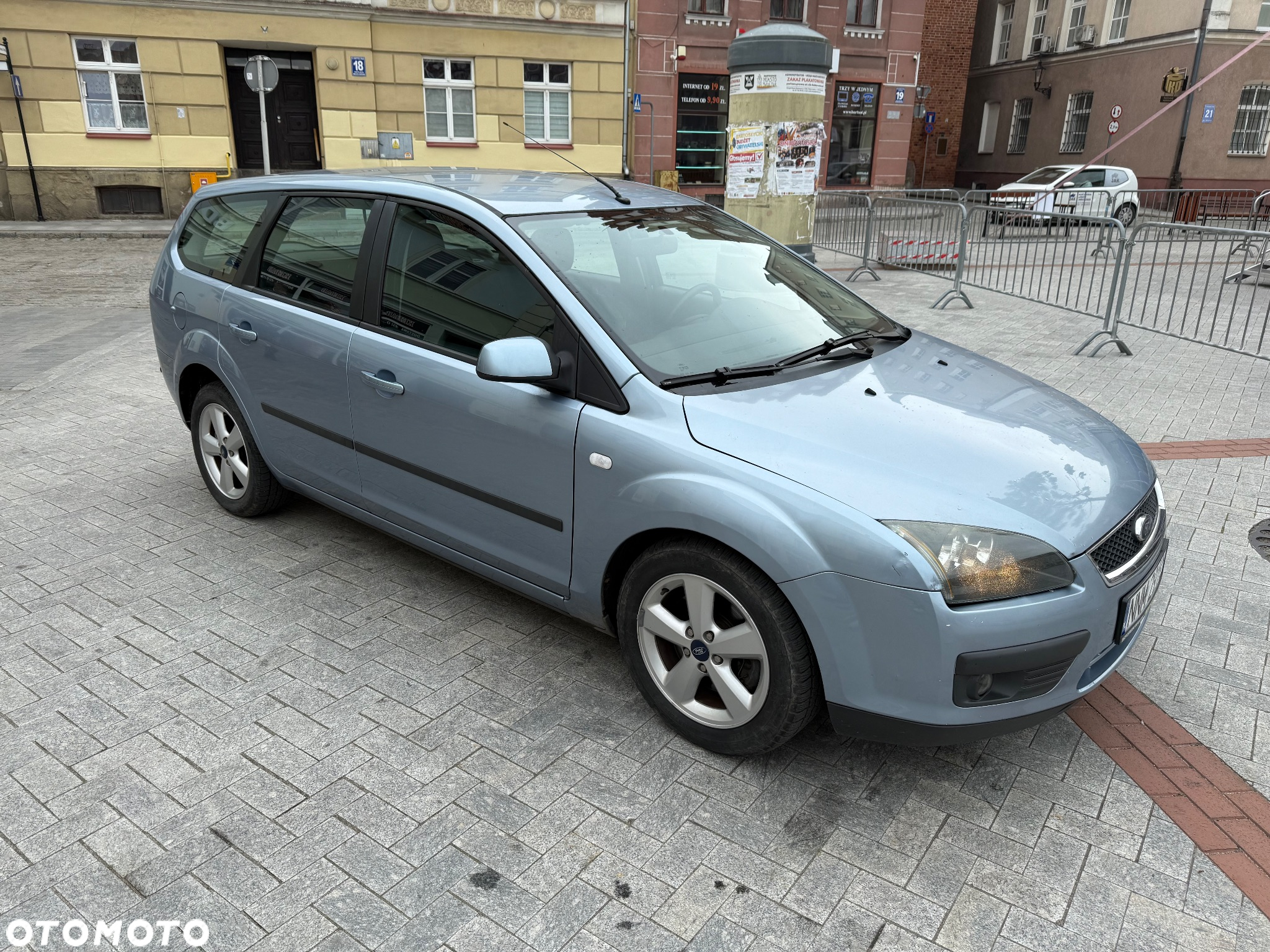 Ford Focus 2.0 Trend + - 7
