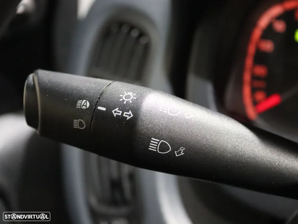 Fiat Panda 1.0 Hybrid City Cross - 21