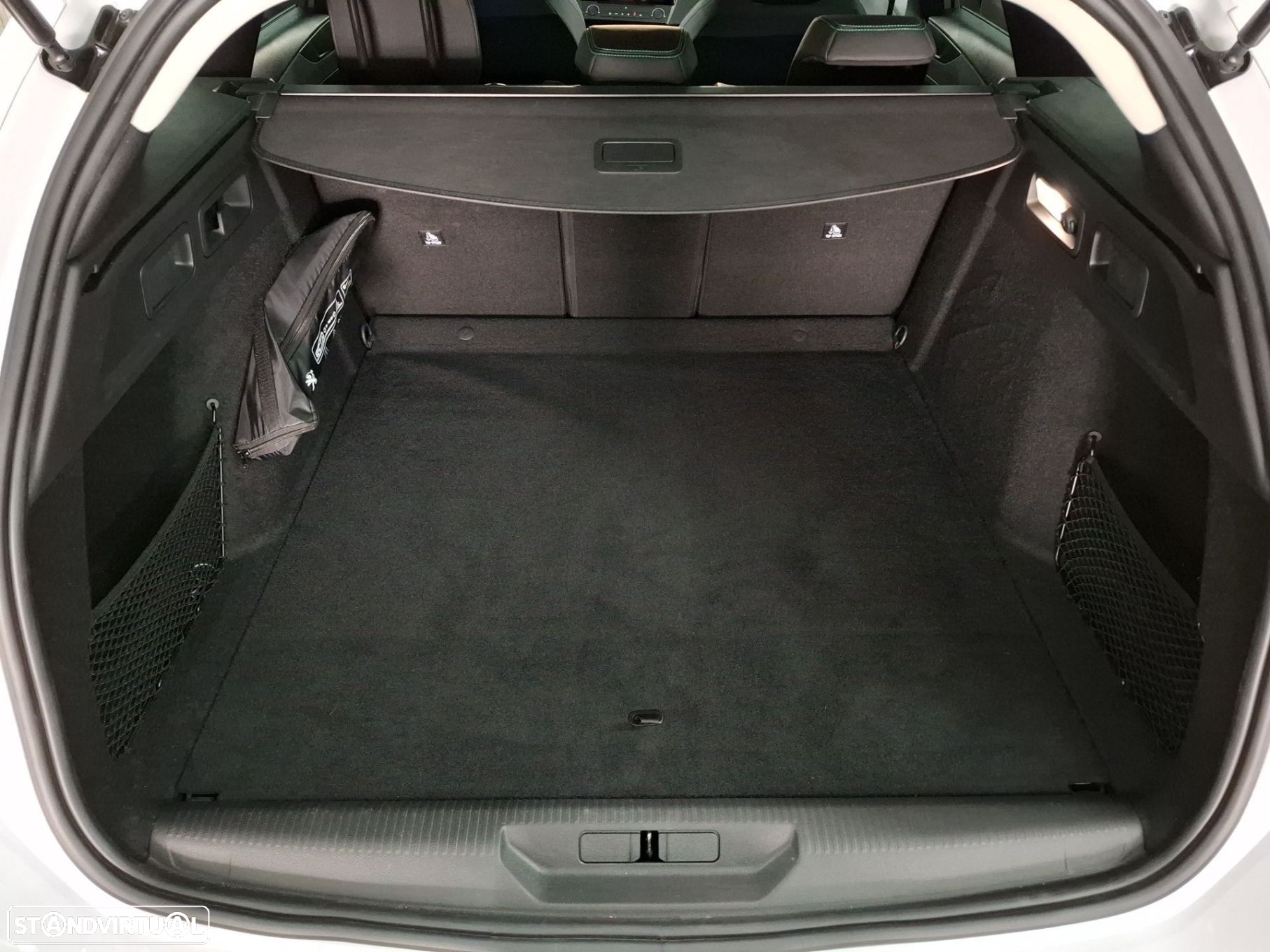 Peugeot 308 SW 1.2 PureTech Allure - 23