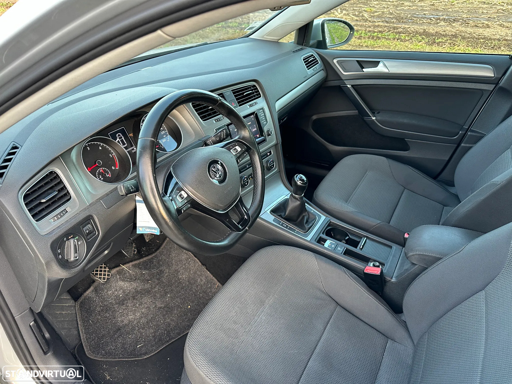 VW Golf 1.6 TDi Confortline - 10