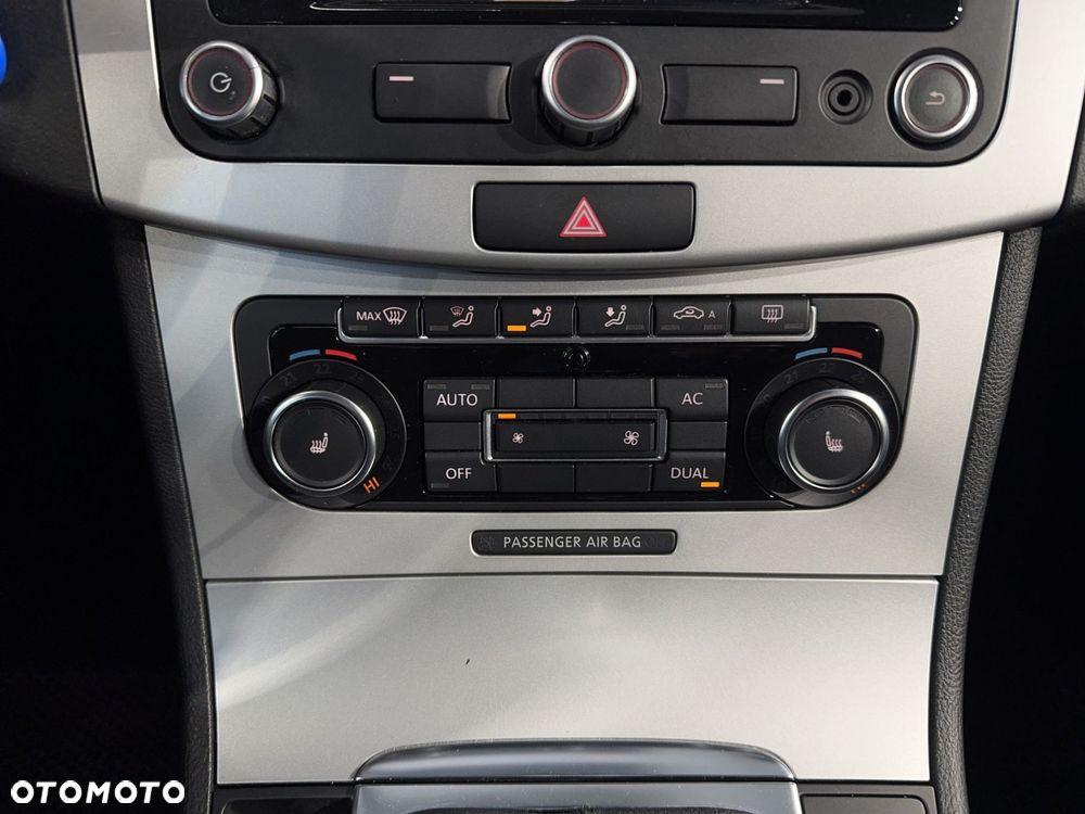 Volkswagen Passat Variant - 19