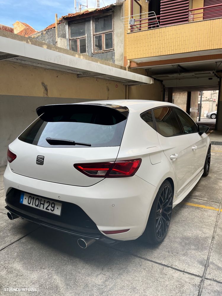 SEAT Leon 1.6 TDI DPF Ecomotive Style - 11