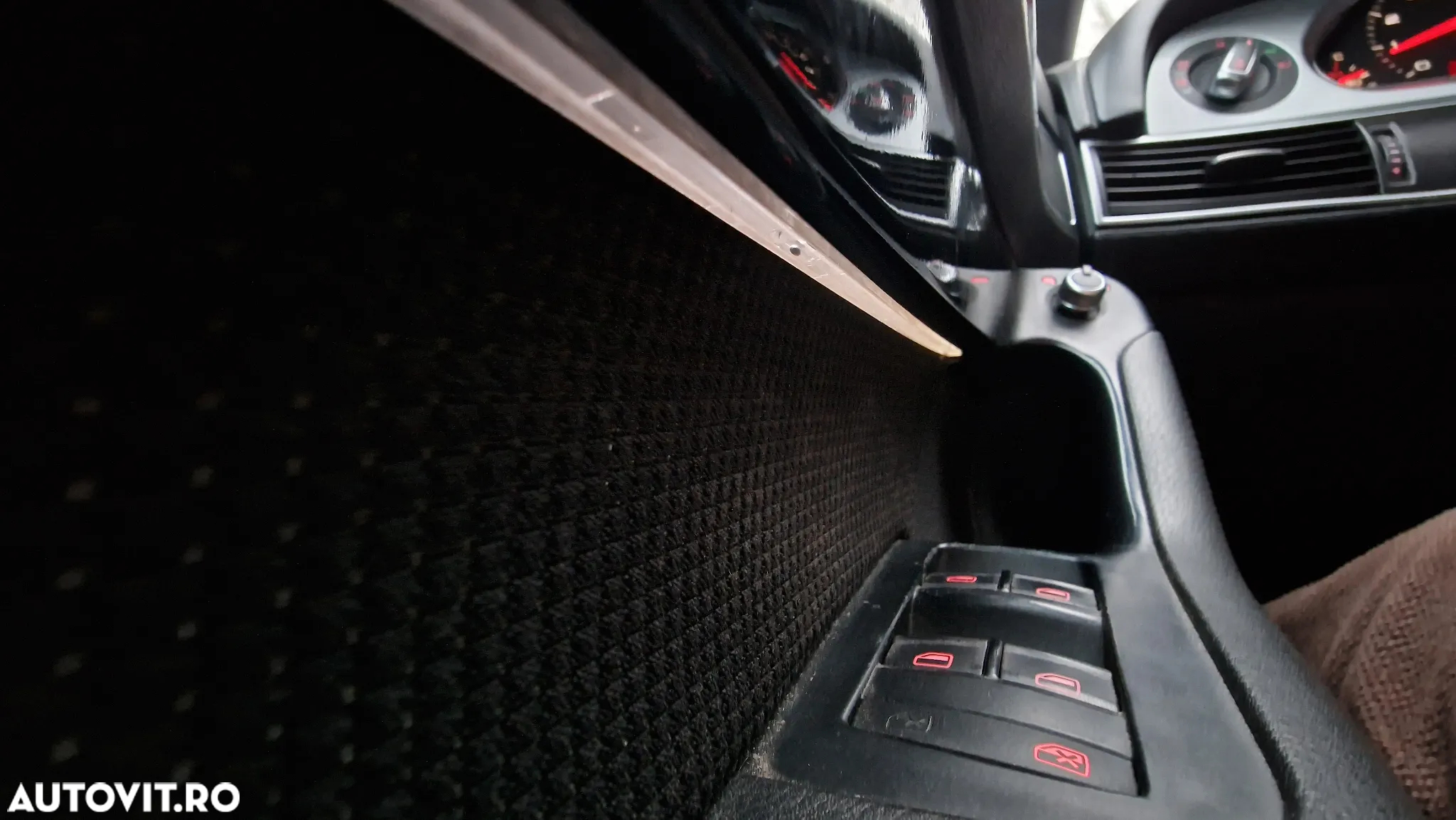 Audi A6 Avant 3.0 TFSI quattro tiptronic - 15
