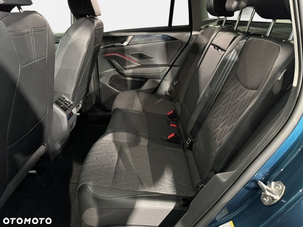 Volkswagen Tiguan - 29