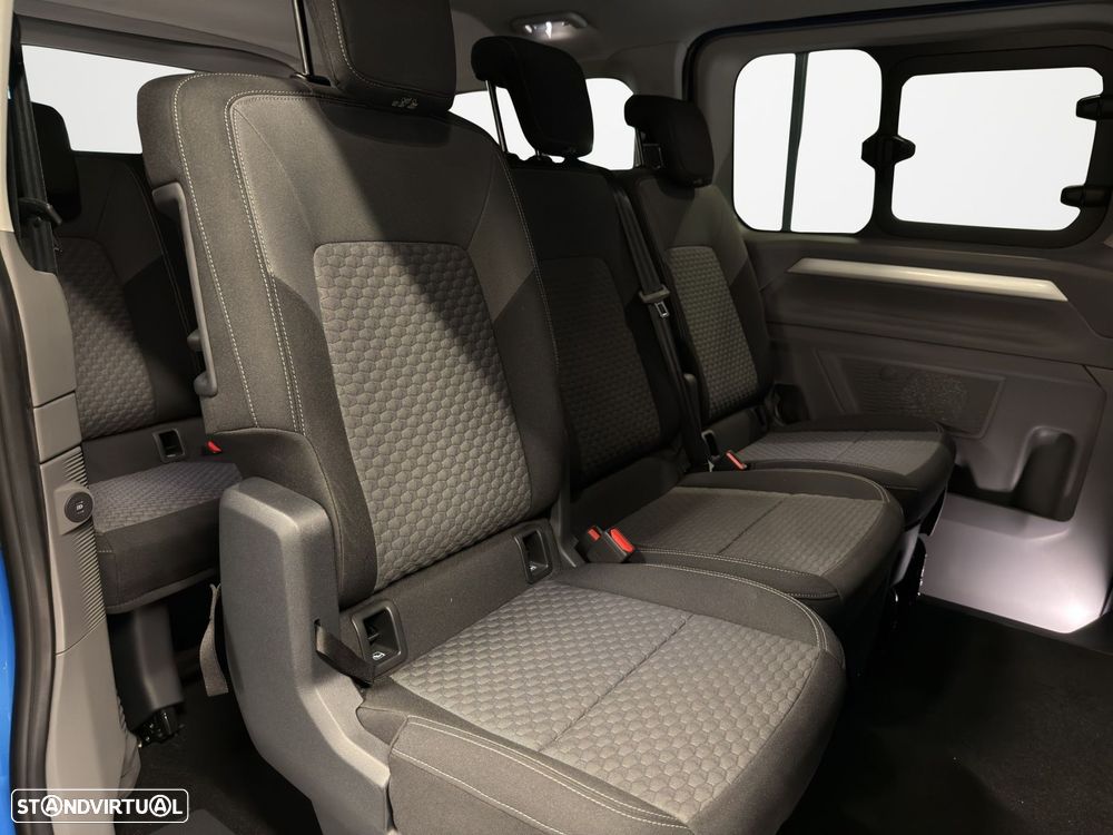 VW Caravelle 83 kWh Life - 20