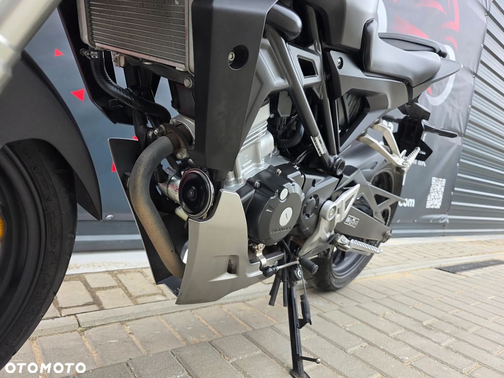 Honda CB - 14