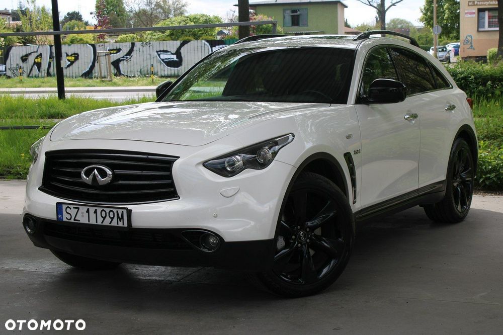 Infiniti QX70 - 1
