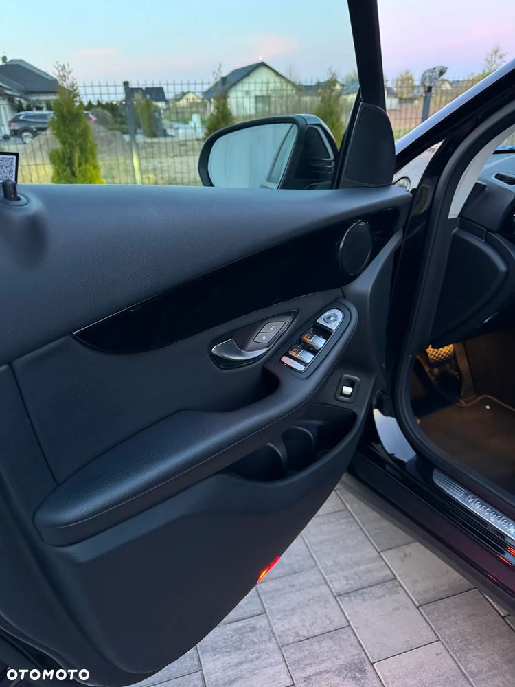 Mercedes-Benz GLC 220 d - 7