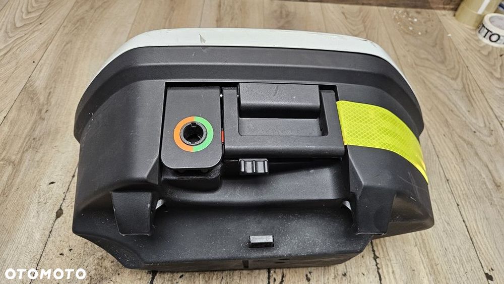 Kufer prawy Yamaha FJR 1300 / Tracer 900 / TDM 900 - 9