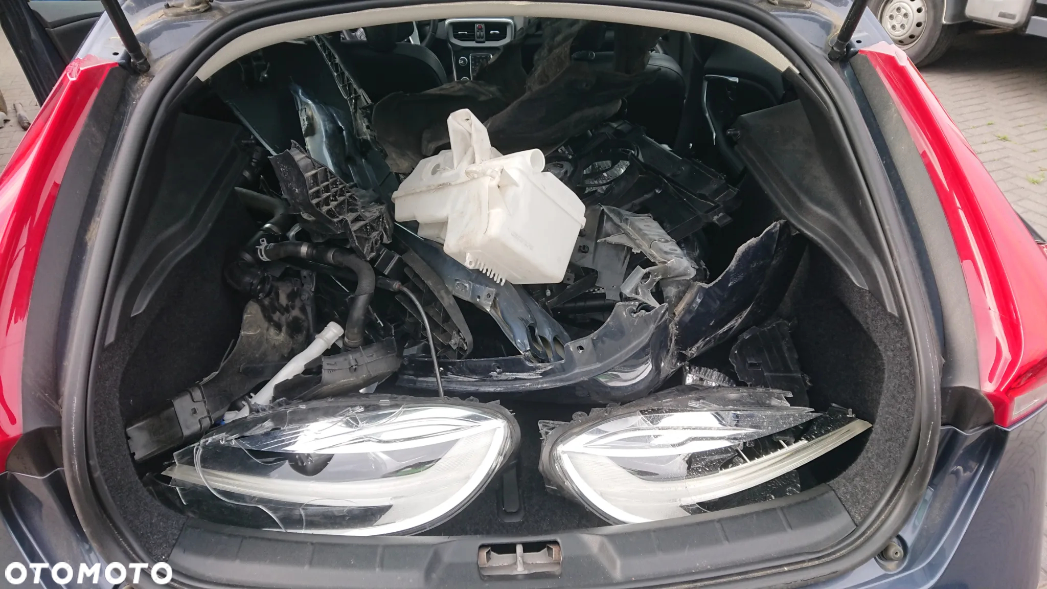 Volvo V40 - 38