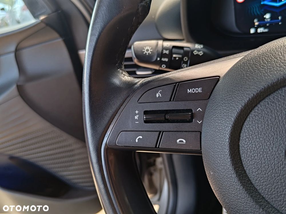 Hyundai Bayon 1.0 T-GDI Executive DCT - 18