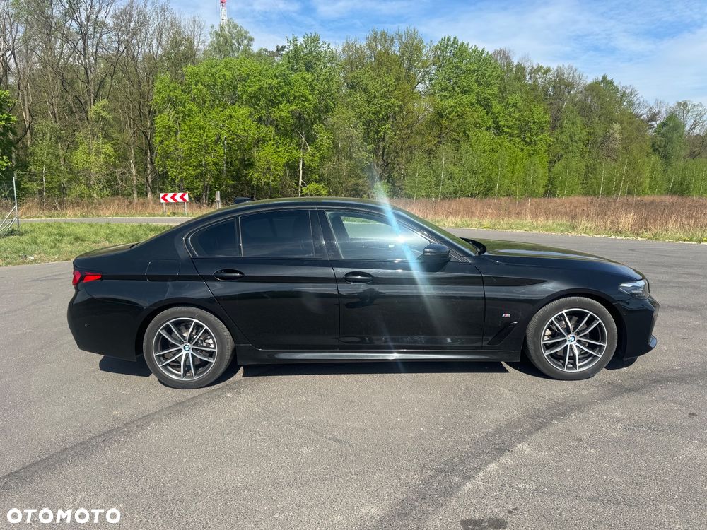 BMW Seria 5 520i - 6
