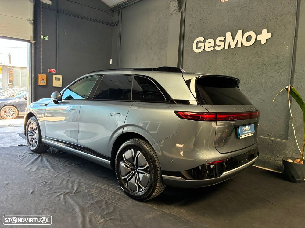 Xpeng G9 78.2 kWh Standard Range - 5