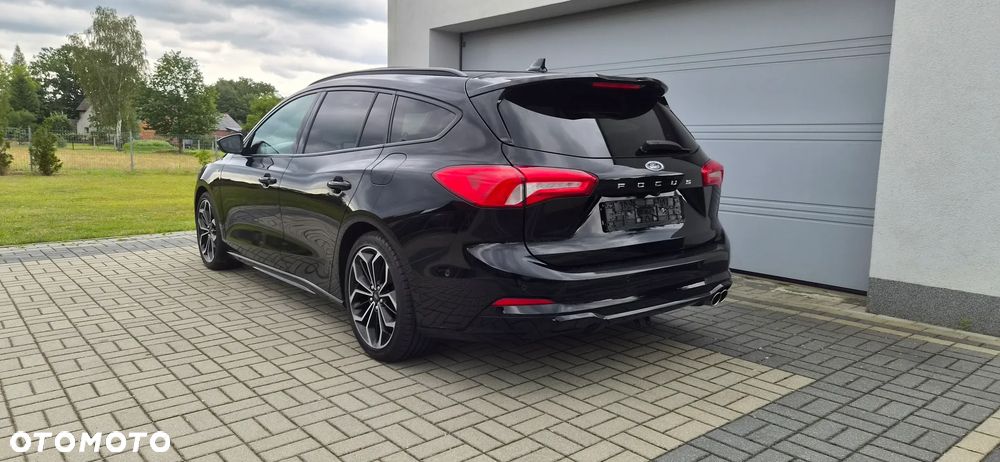 Ford Focus 2.0 EcoBlue STart-Stopp-System ST-LINE - 15