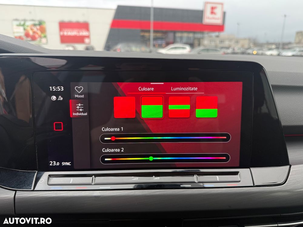 Volkswagen Golf 1.5 TSI ACT DSG Style - 24