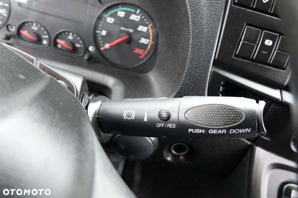 Iveco EUROCARGO / 12. 190 / FIRANKA - 8,5 m / SOLÓWKA / WINDA ZAŁADOWCZA / PO KONTRAKCIE SERWISOWYM / EURO 6 - 32