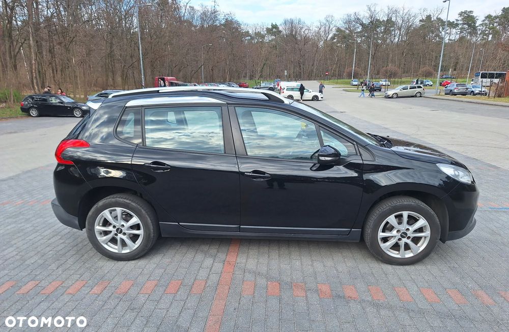 Peugeot 2008 BlueHDi 100 STOP & START Allure - 7