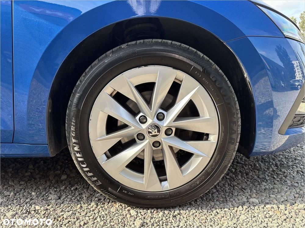 Skoda Octavia 2.0 TDI Ambition DSG - 21
