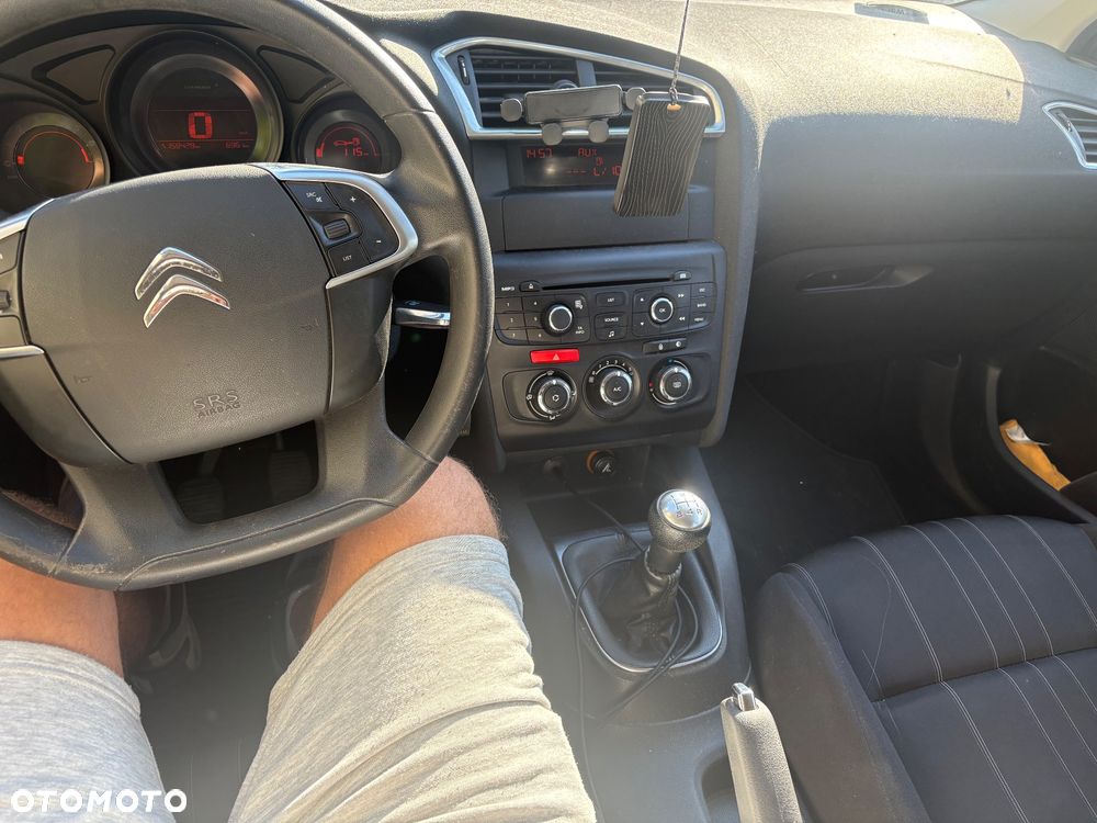 Citroën C4 1.4 VTi Attraction - 5