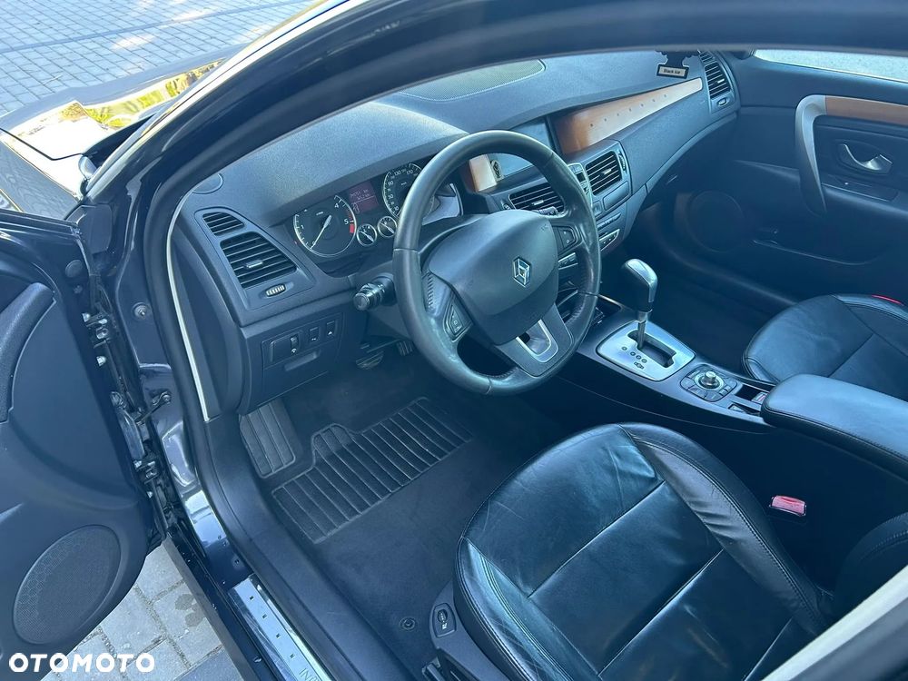 Renault Laguna 2.0 DCi Initiale - 23