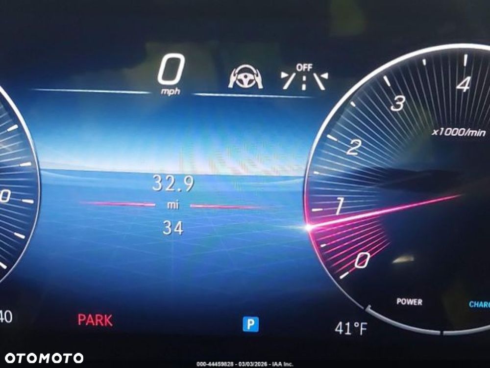 Mercedes-Benz GLS - 11