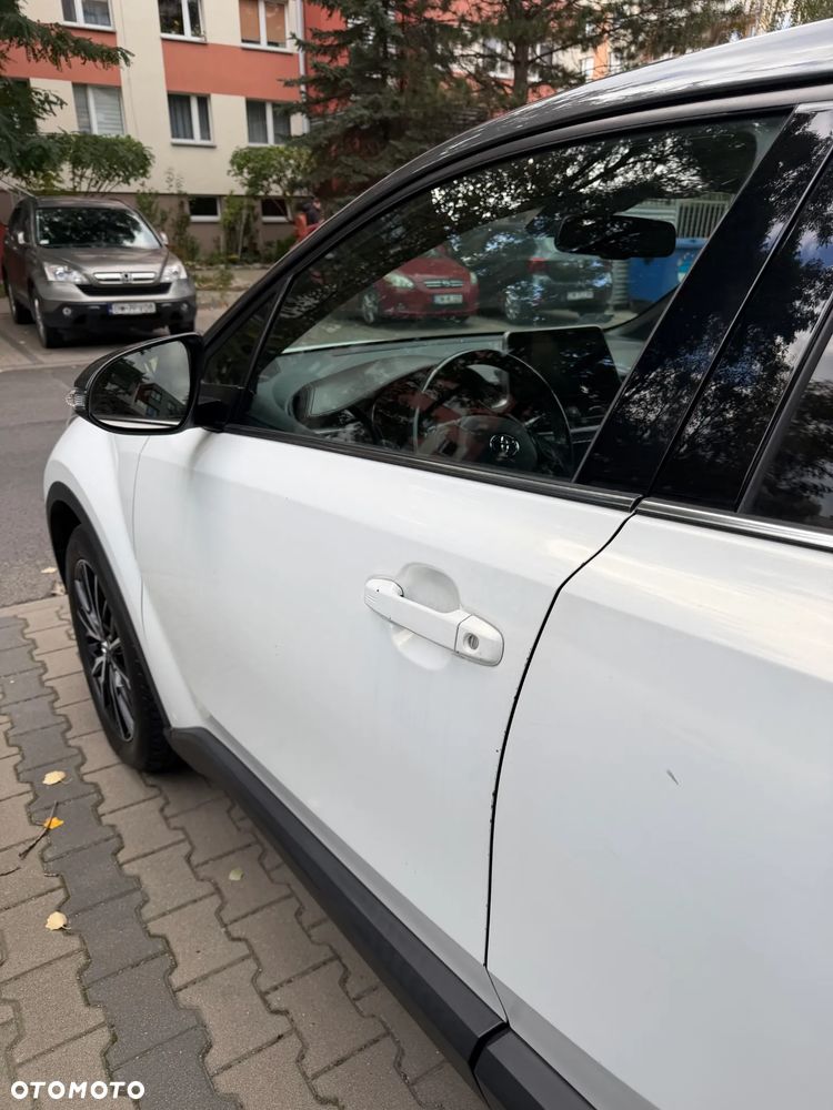 Toyota C-HR - 6