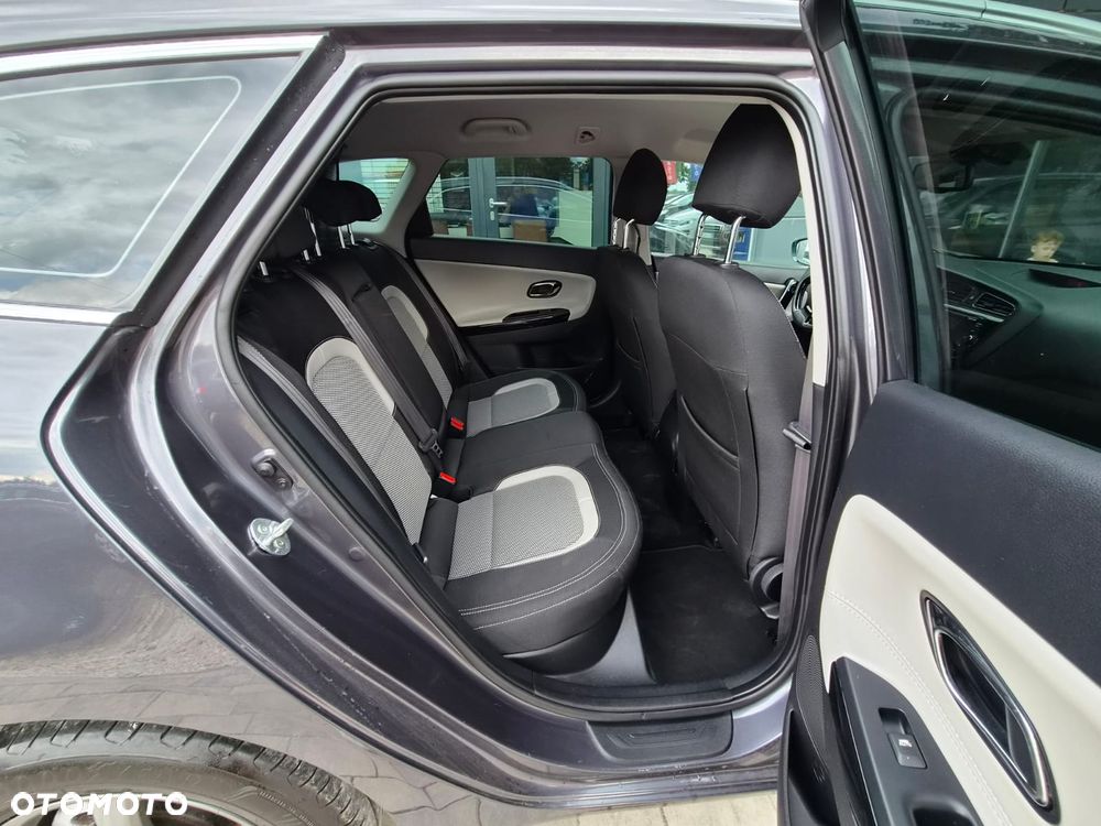 Kia Ceed - 26