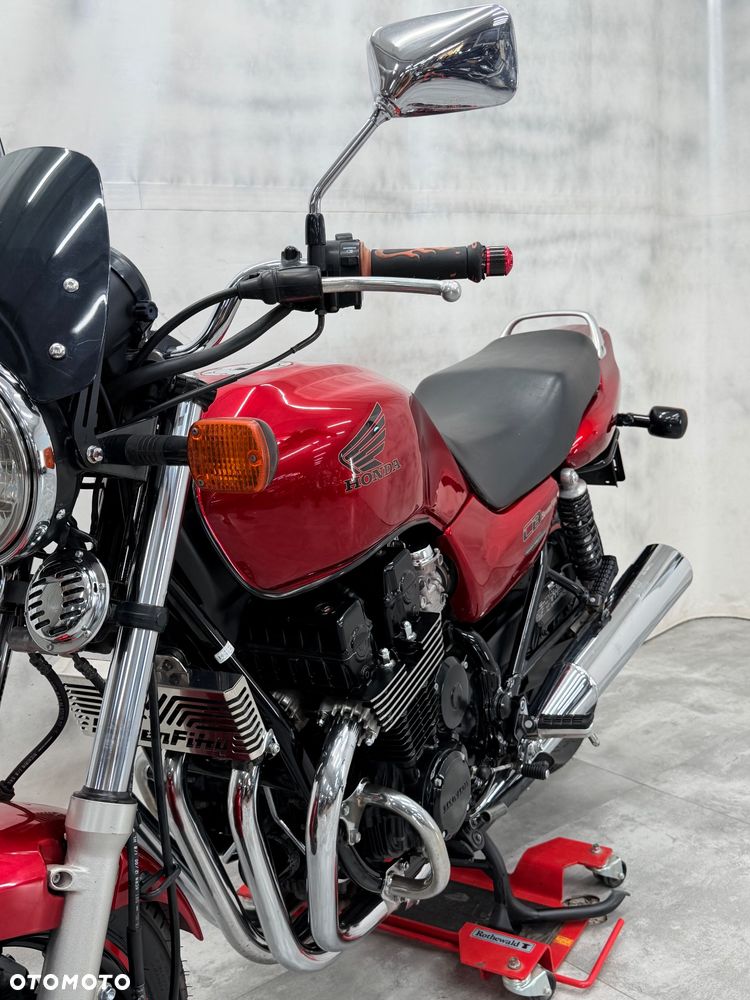 Honda CB - 17