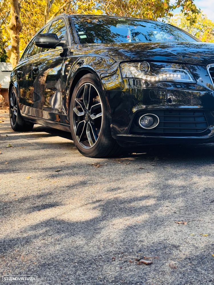 Audi A4 Avant 2.0 TDI DPF S line Sport Pack - 3