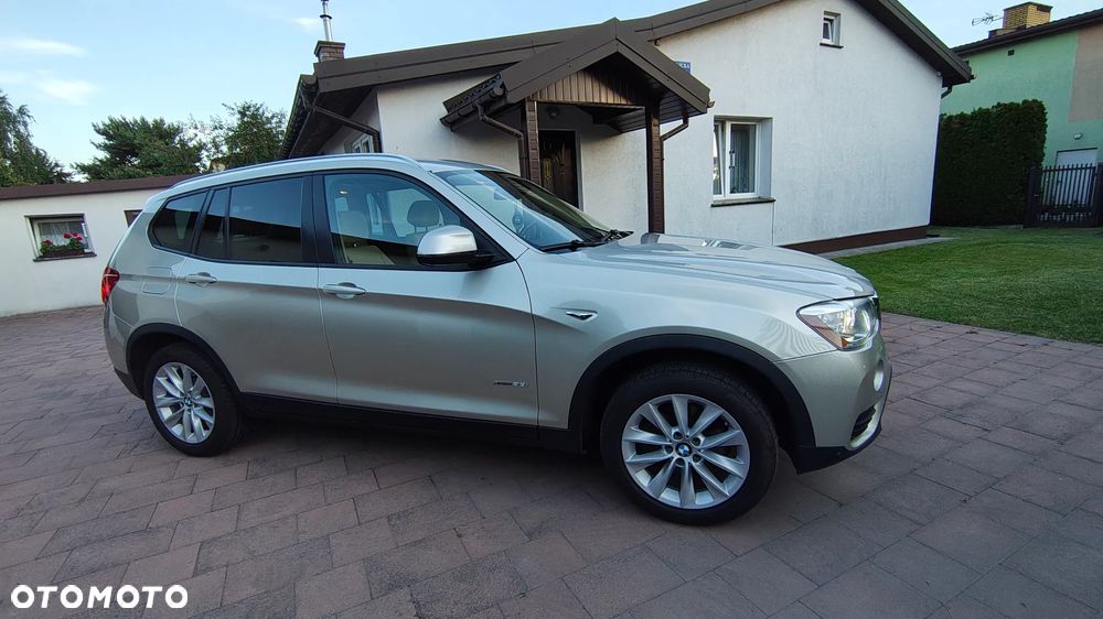 BMW X3 xDrive28i xLine - 4