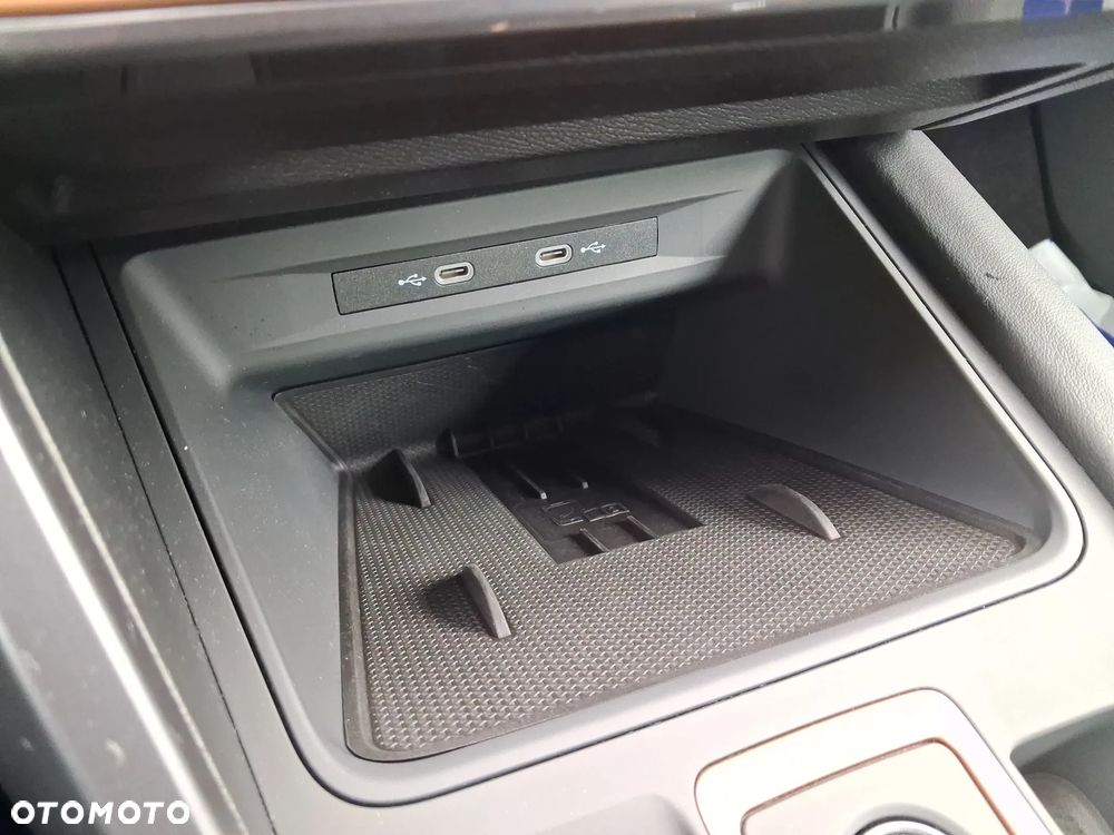 Cupra Formentor 1.5 eTSI mHEV DSG - 24