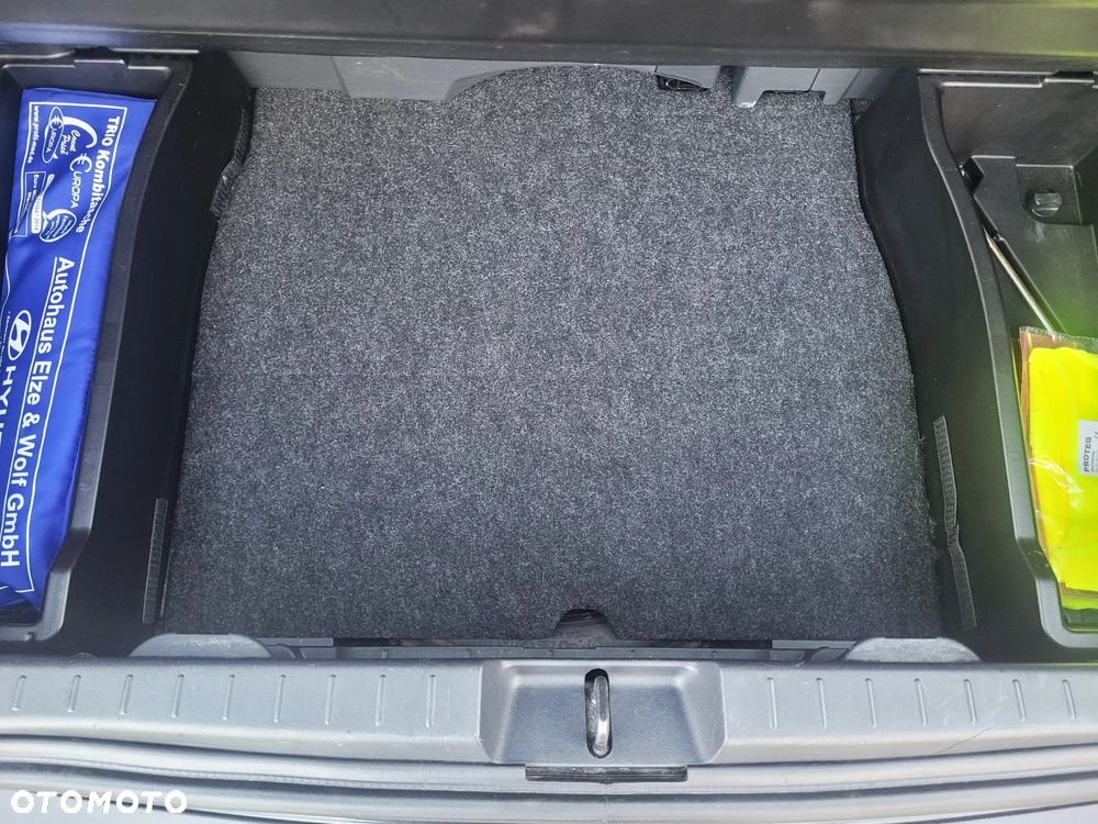 Toyota Yaris 1.33 VVT-i Trend - 24