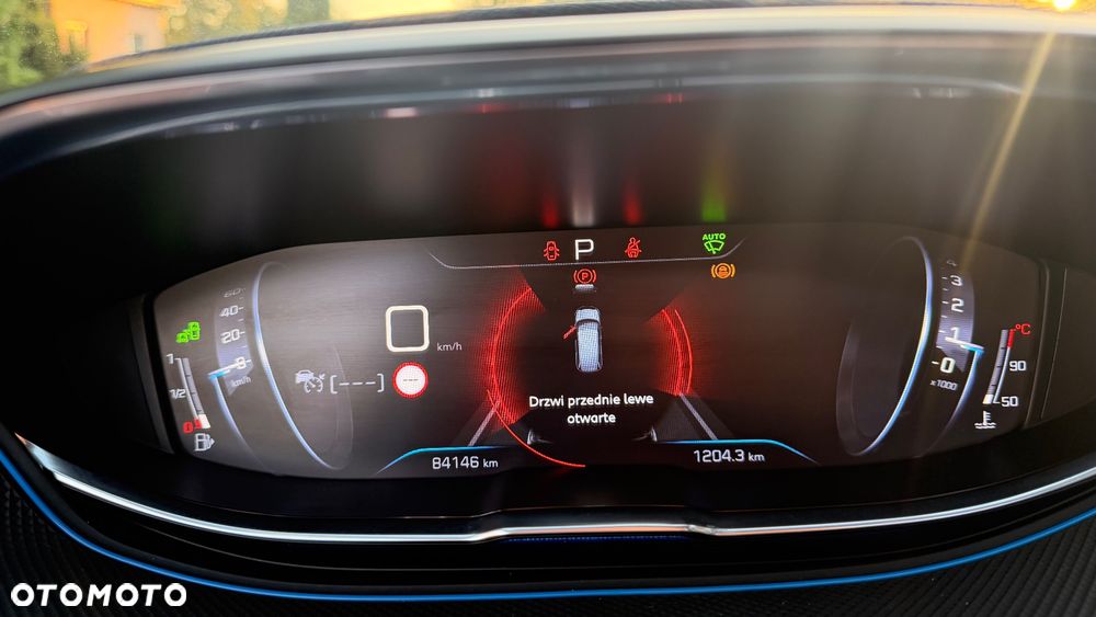 Peugeot 5008 2.0 BlueHDi GT S&S EAT8 - 27