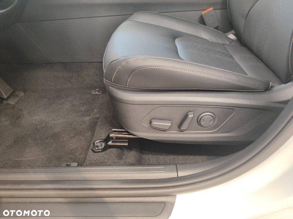 Kia Sportage - 11