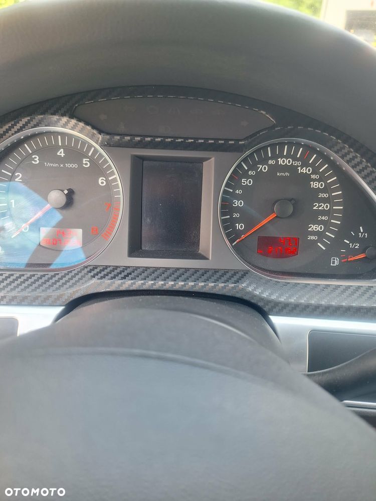 Audi A6 Avant 2.0 TFSI multitronic - 21