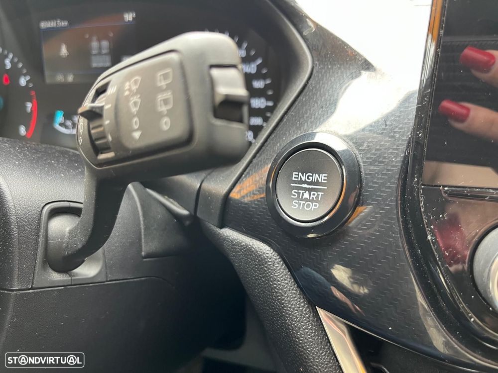 Ford Fiesta 1.0 EcoBoost ST-Line - 19