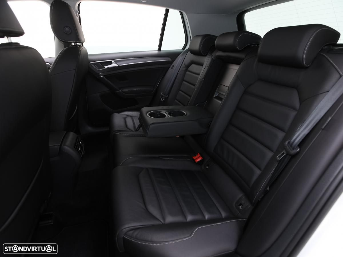 VW e-Golf AC/DC - 9
