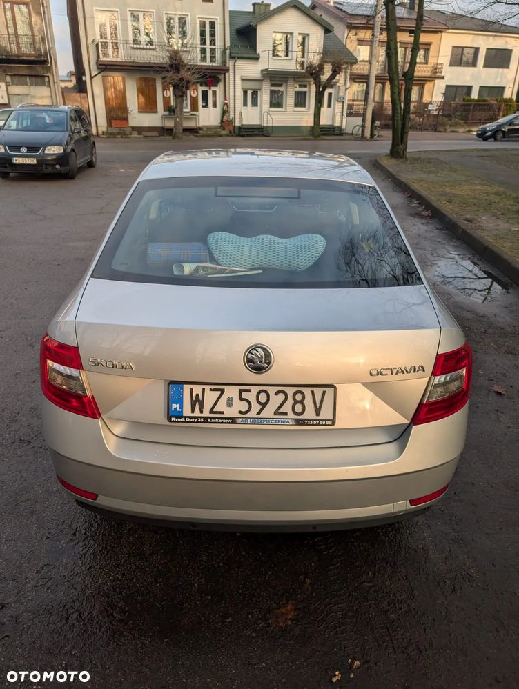 Skoda Octavia 1.6 TDI Ambition - 5
