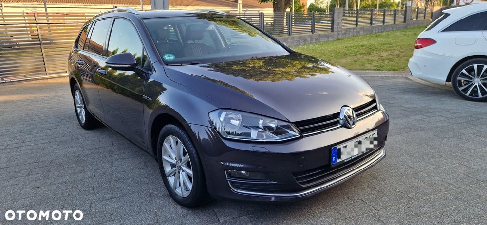 Volkswagen Golf 1.6 TDI BlueMotion Technology Lounge - 9