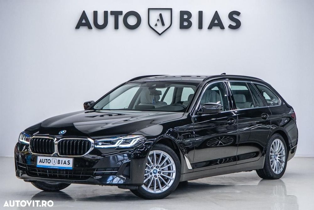 BMW Seria 5 520e Aut. Luxury Line - 2