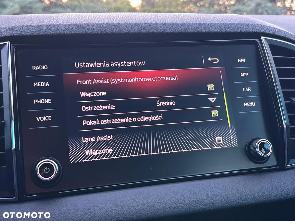 Skoda Karoq 1.5 TSI ACT 4x2 Style DSG - 21